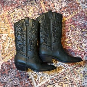 Dark green cowgirl boots
